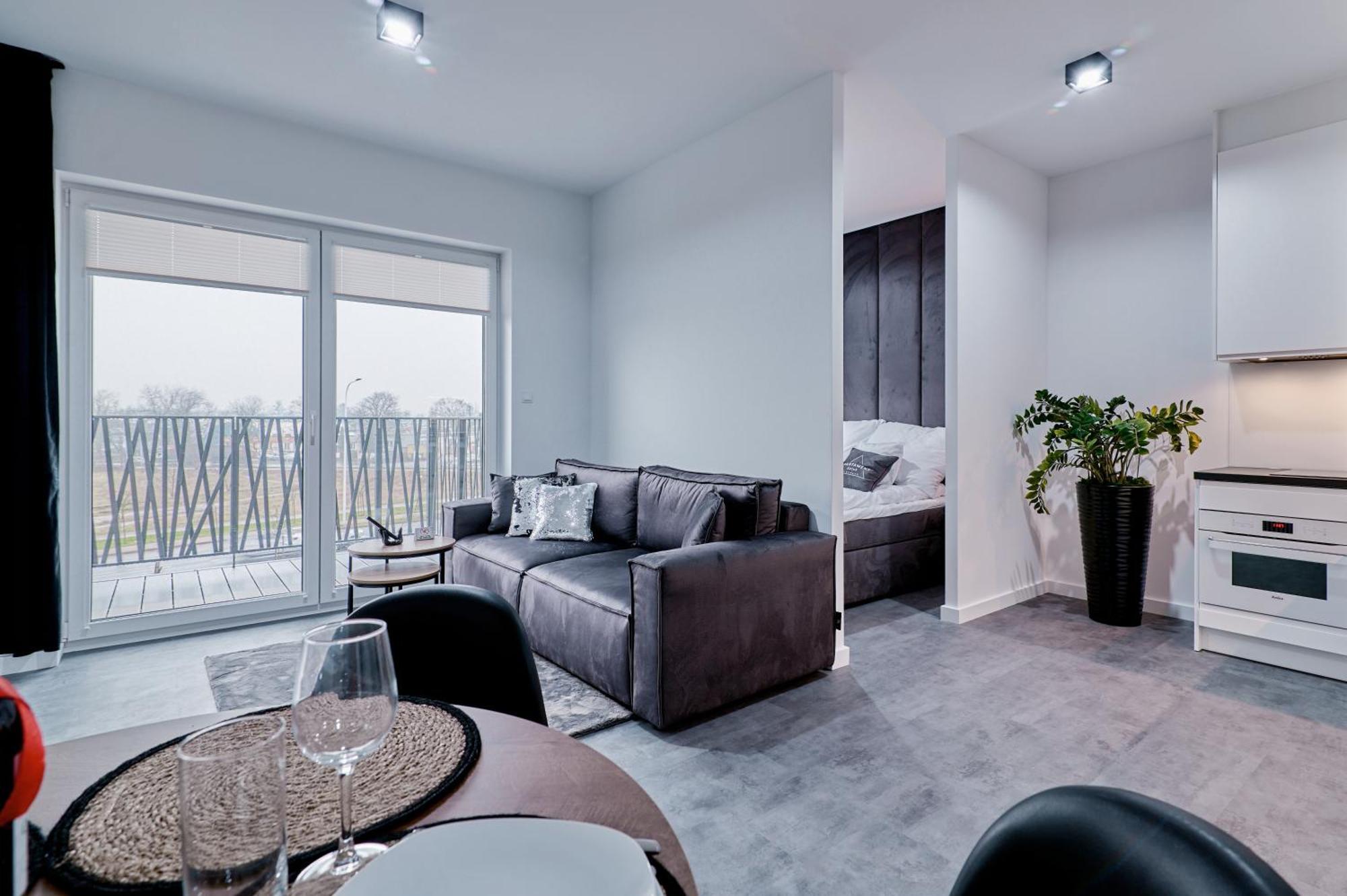 Apartament Sztuk Pieknych 10 Pila Ngoại thất bức ảnh