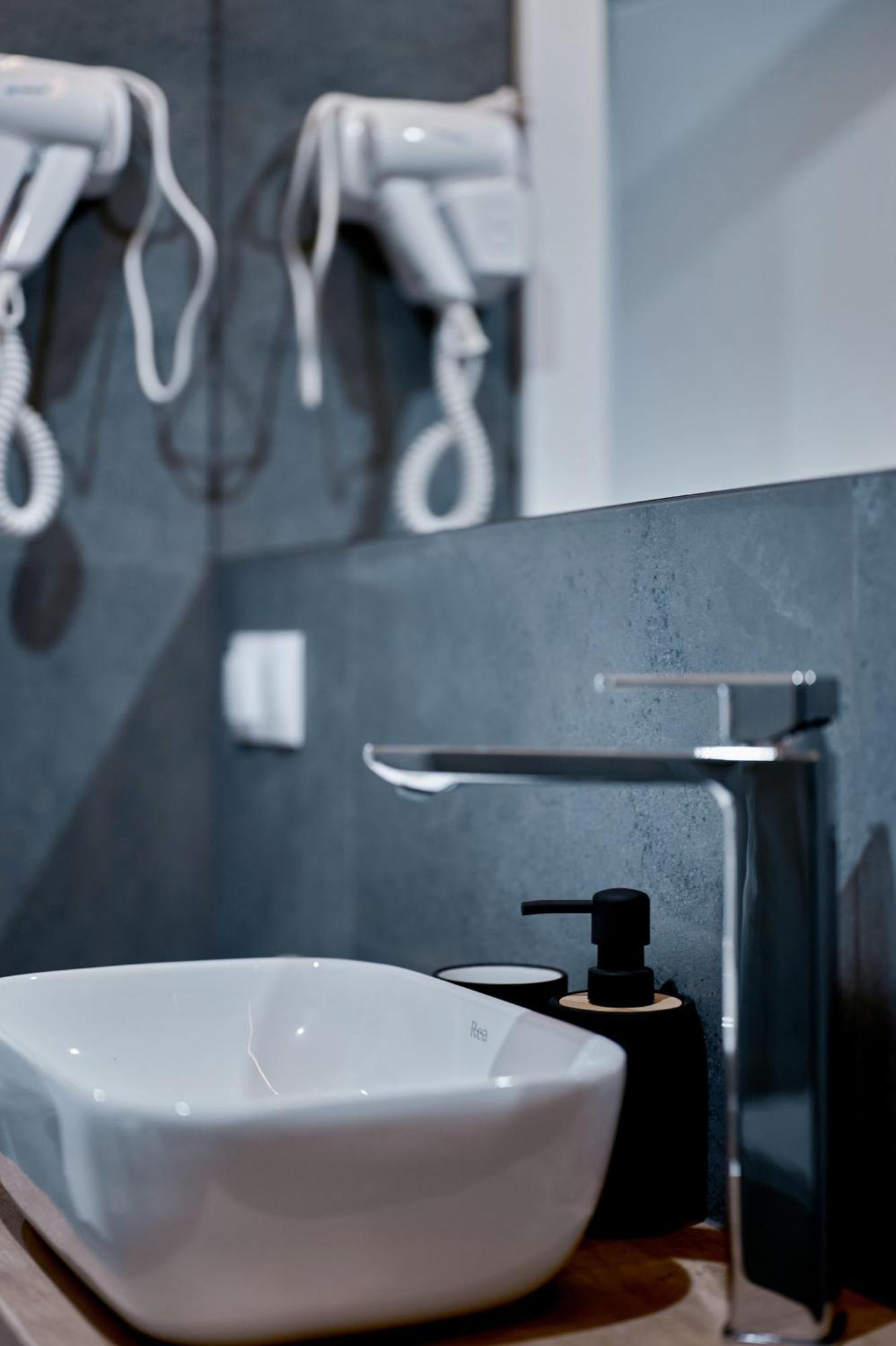Apartament Sztuk Pieknych 10 Pila Ngoại thất bức ảnh