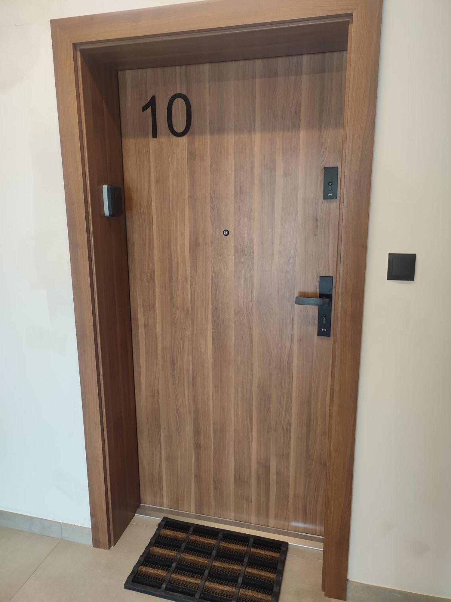 Apartament Sztuk Pieknych 10 Pila Ngoại thất bức ảnh